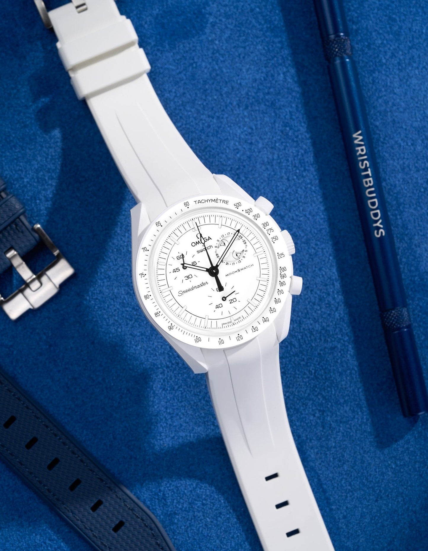 Curved Rubber Strap - White - OM Luxury